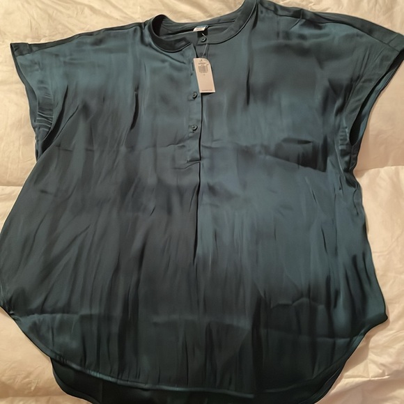 Dolman sleeve satin popover shirt - Picture 2 of 3